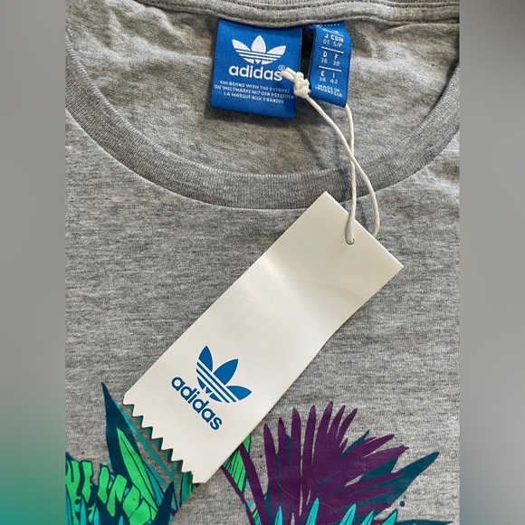 Adidas short sleeve - Picture 3 of 5